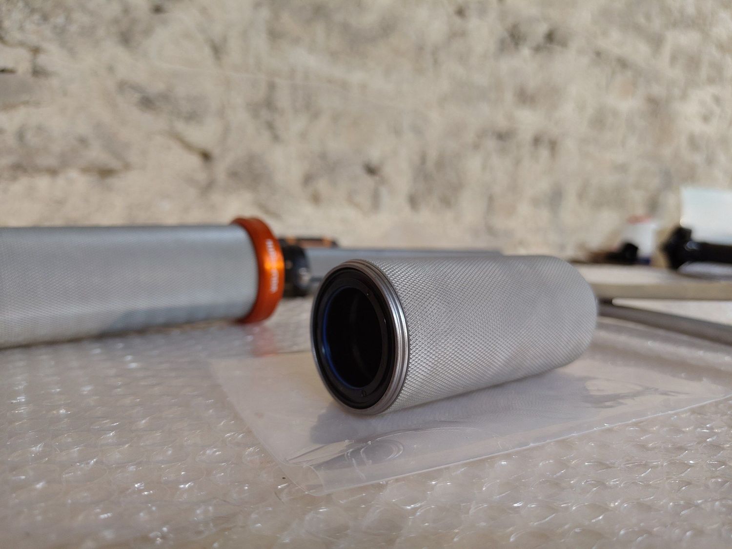Bottom_bracket.jpg